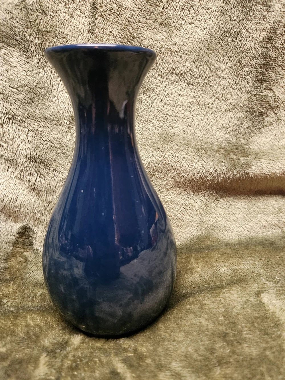 Navy Ceramic Vase with White Calla Lily Motif